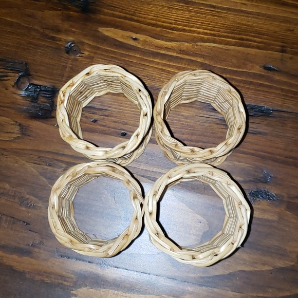 Rattan Napkin Holders Set of 4 - Picture 2 of 4